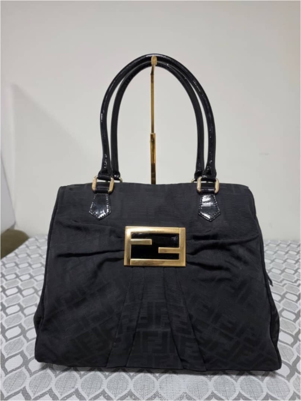 Authentic Fendi Mia Zip Zucca Canvas Large Tote Black